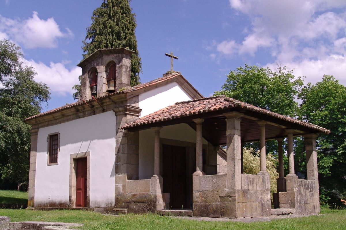 Fachada da Capela de Santa Cruz em Guimarães