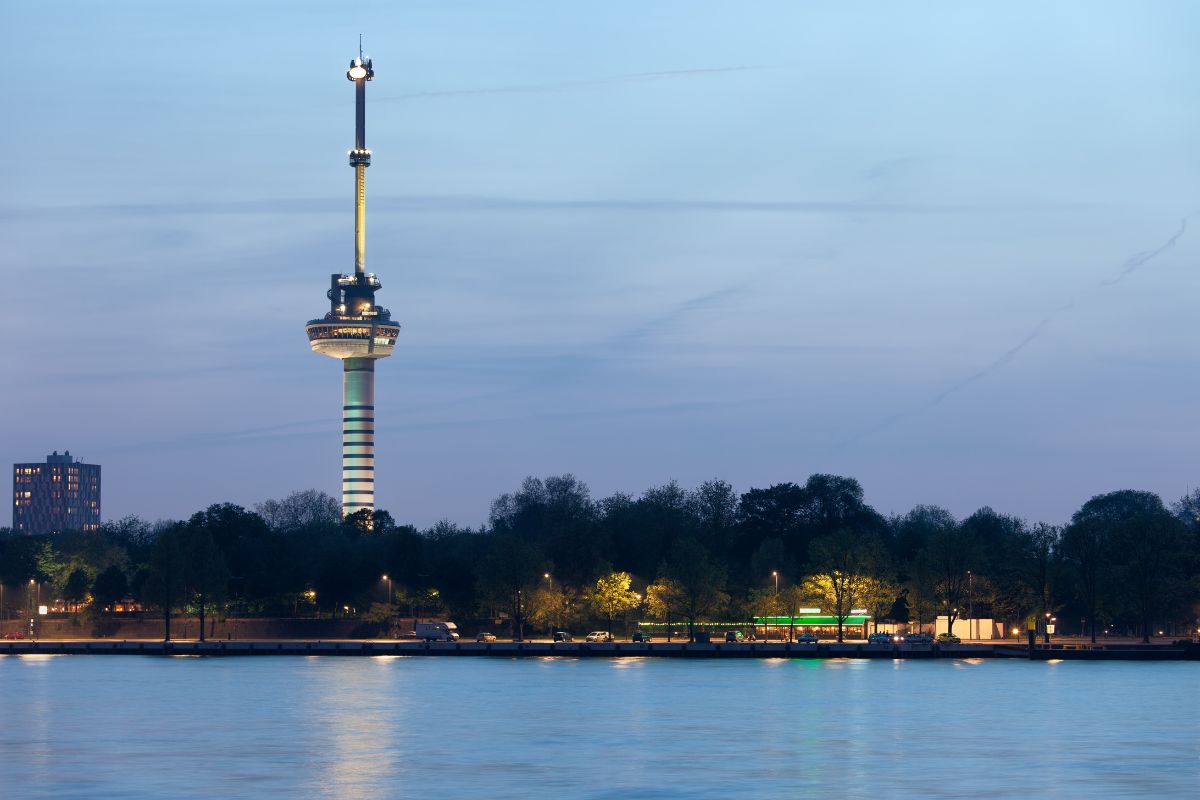 Torre de observação Euromast, em Rotterdam