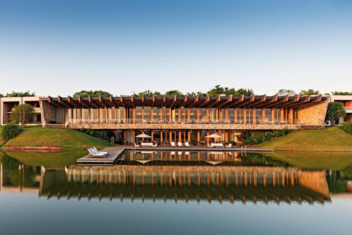 Fachada do Hotel Fasano Boa Vista, no interior de São Paulo