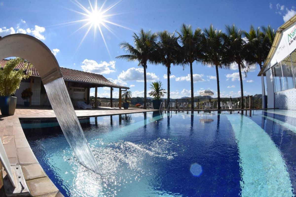 Piscina do Hotel Morro de Santo Agostinho, em Serra Negra