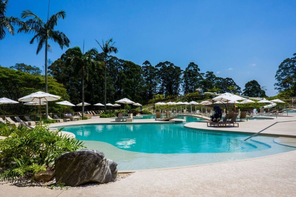 Piscina do Hotel Villa Rossa, em São Roque, no interior de São Paulo