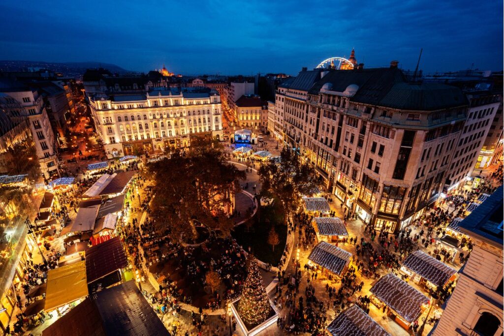 Mercado de Natal de Budapeste, na Hungria