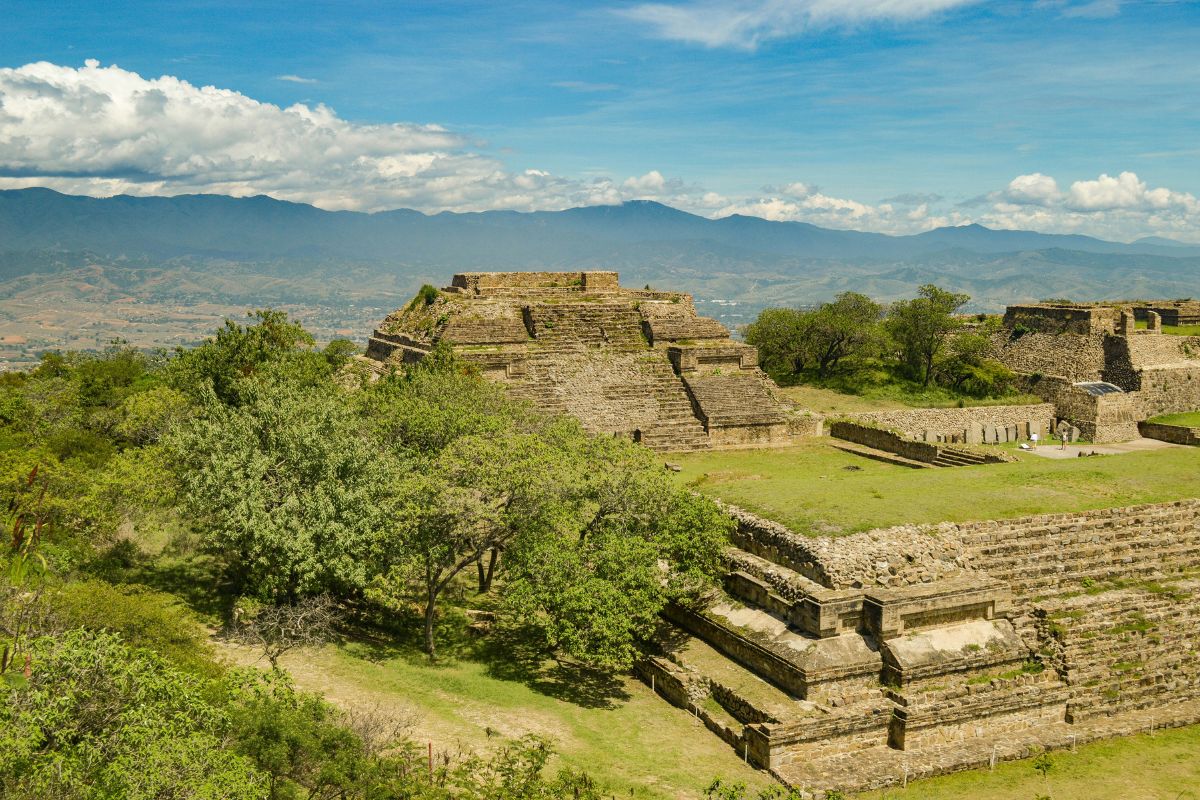 Ruínas do sítio arqueológico de Monte Albán