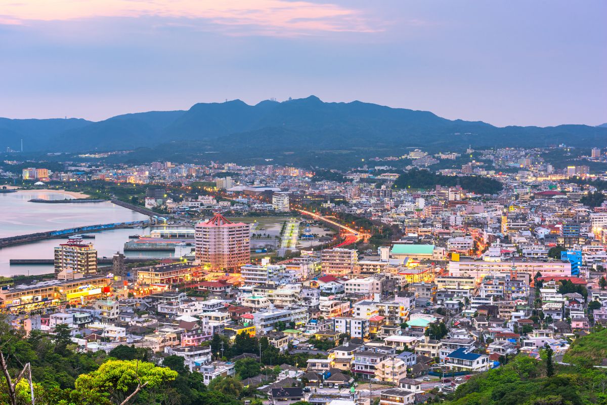 Panorama da cidade de Nago