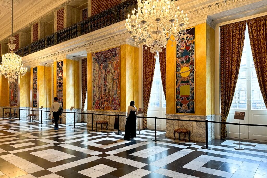 Sala das tapeçarias no Palácio de Christiansborg