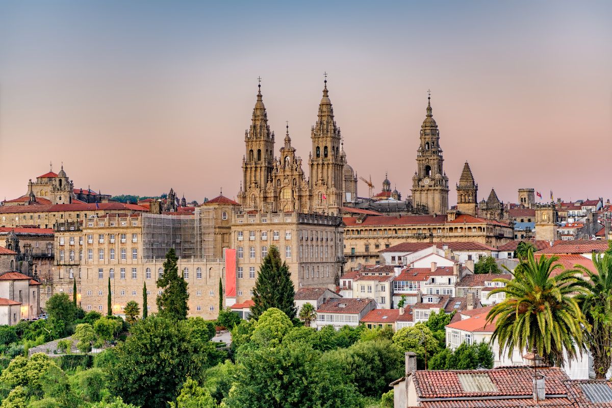 Panorama da cidade da Santiago de Compostela