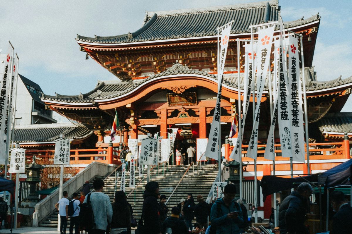 Entrada do templo Osu Kannon, em Nagoya